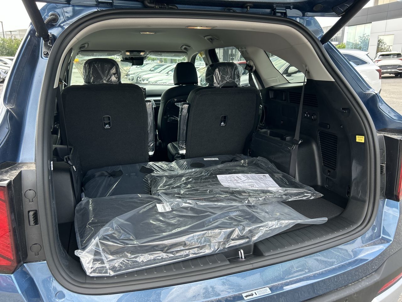 2025 Kia Sorento PHEV in Mississauga, Ontario