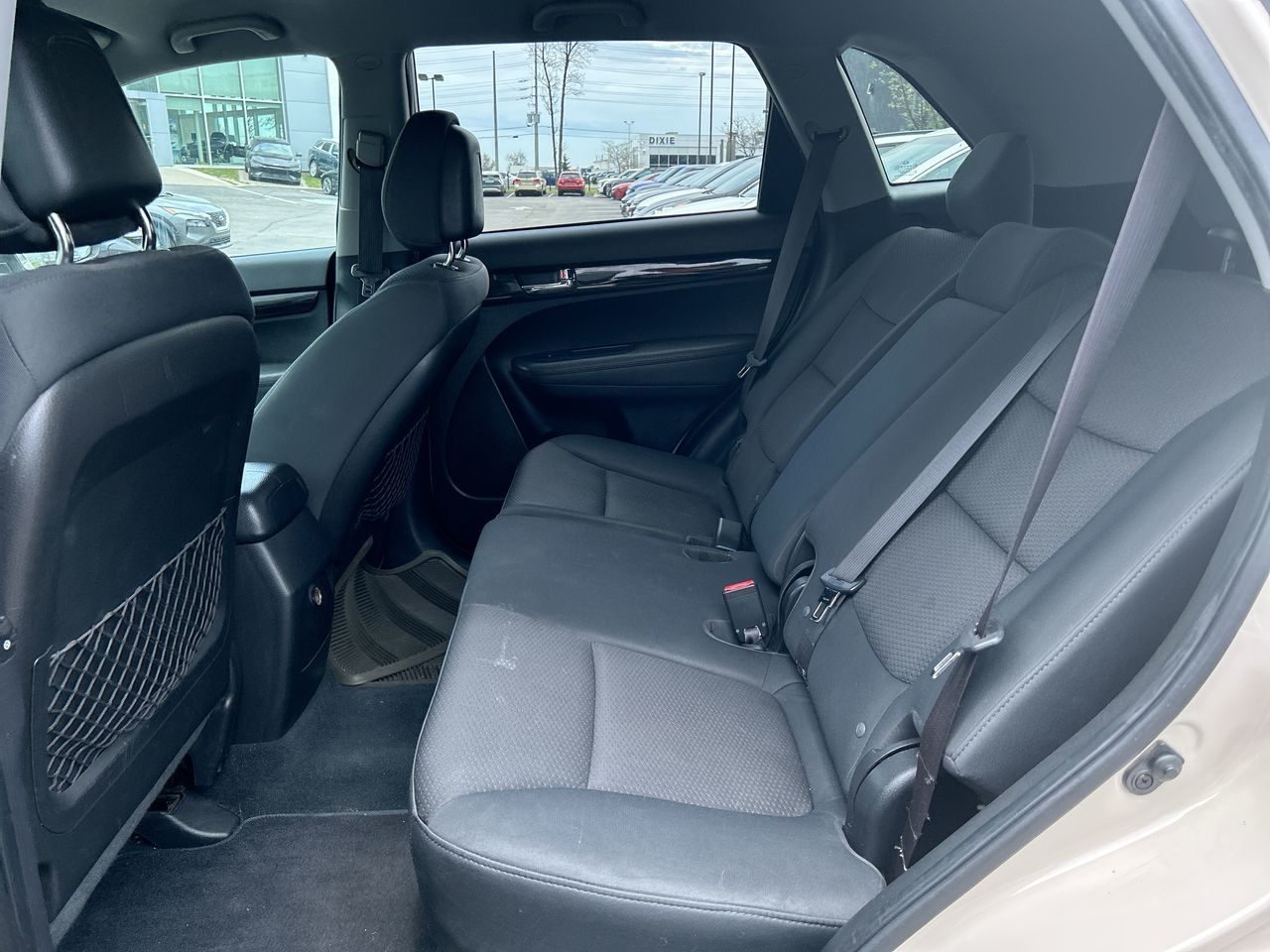 2011 Kia Sorento in Mississauga, Ontario