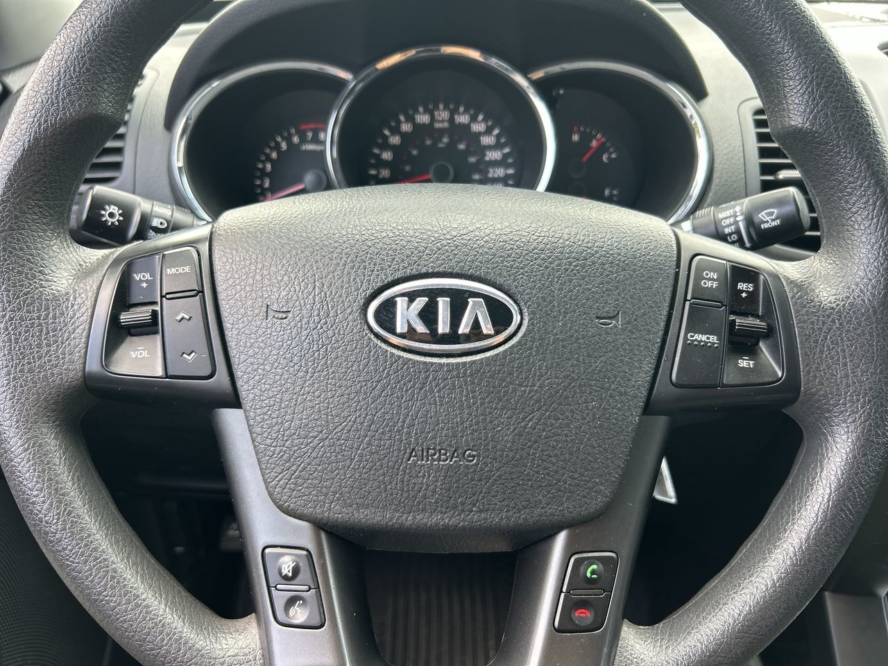 2011 Kia Sorento in Mississauga, Ontario