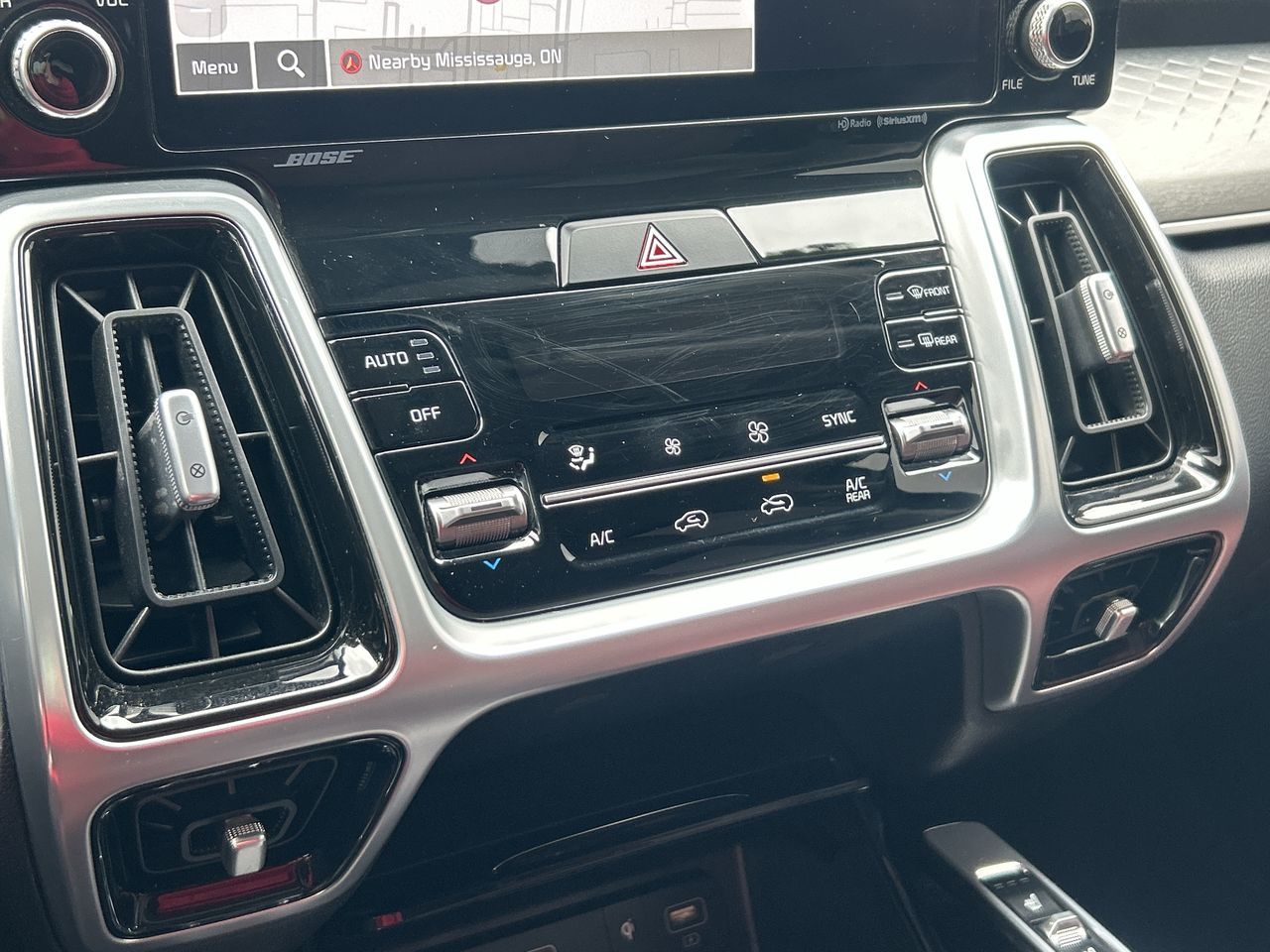 2022 Kia Sorento in Mississauga, Ontario