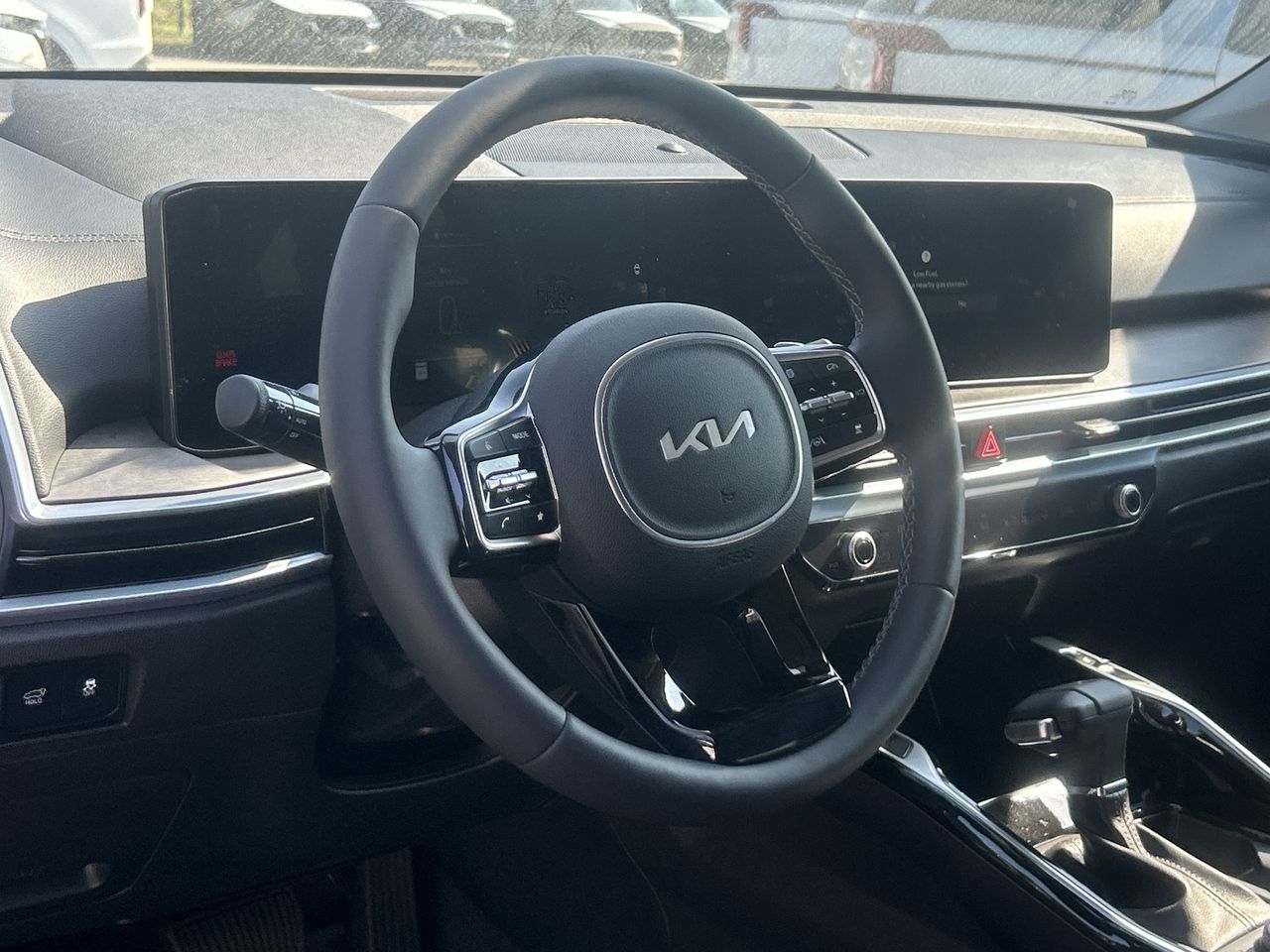 2025 Kia Sorento in Mississauga, Ontario