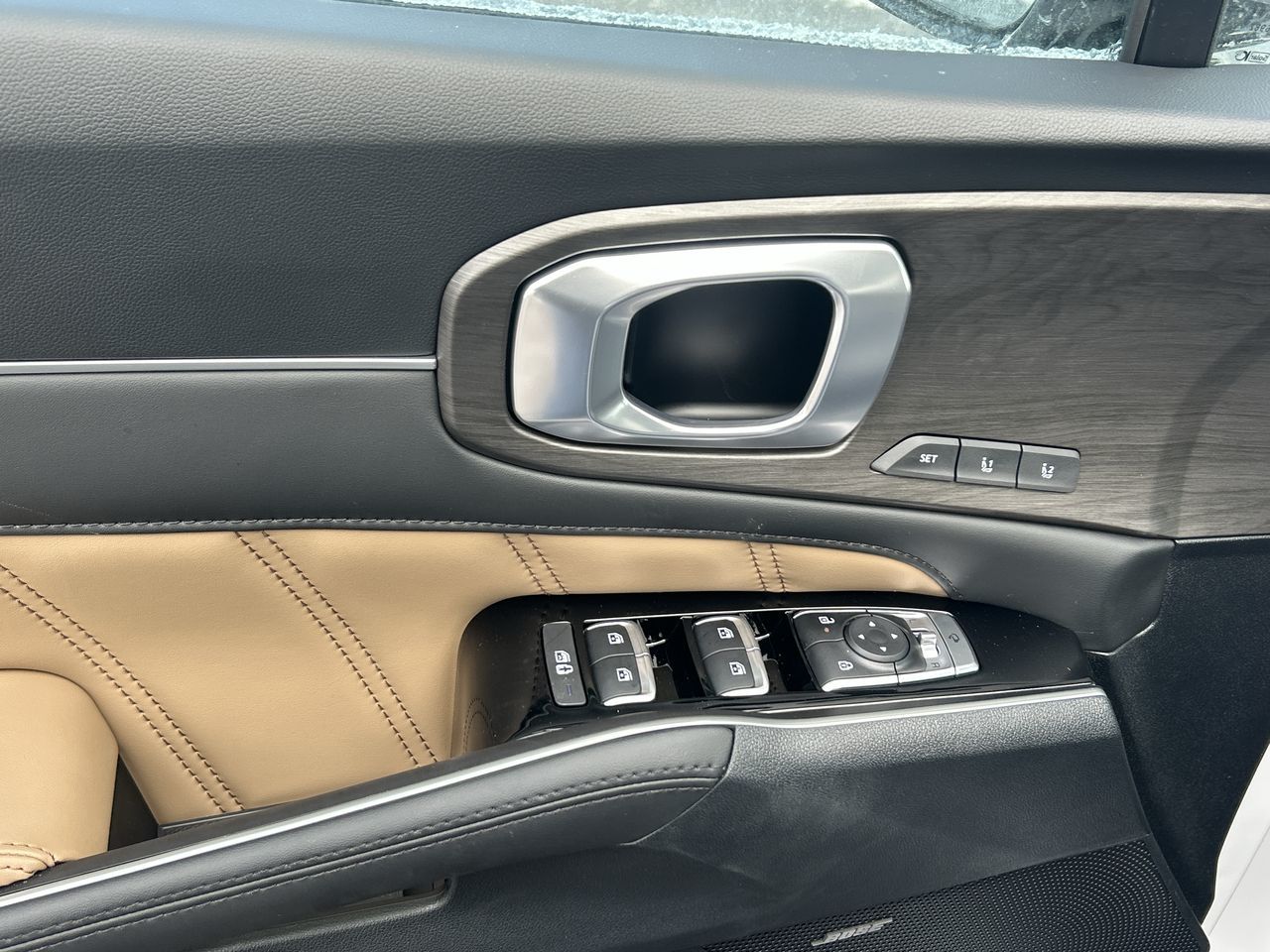 2025 Kia Sorento in Mississauga, Ontario