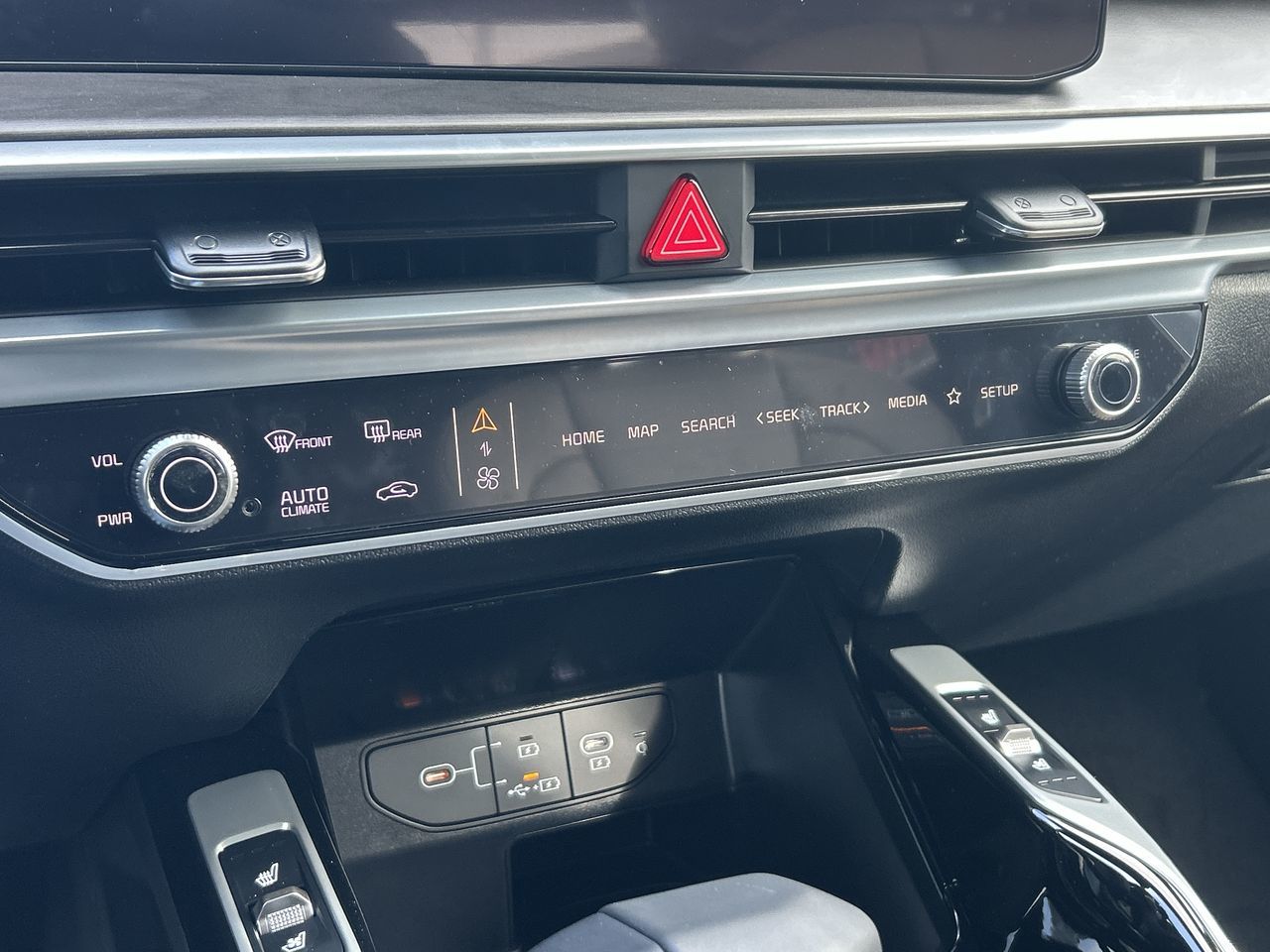 2025 Kia Sorento in Mississauga, Ontario