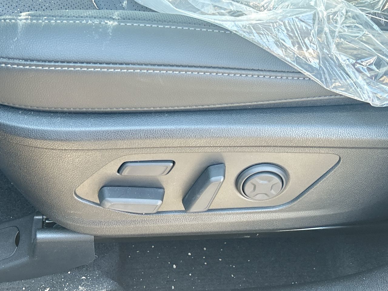 2025 Kia Sorento in Mississauga, Ontario