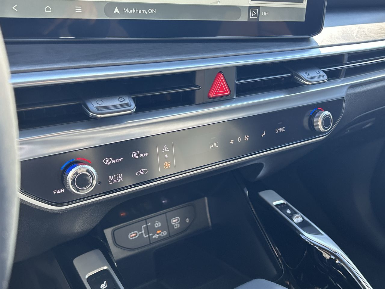 2025 Kia Sorento in Mississauga, Ontario