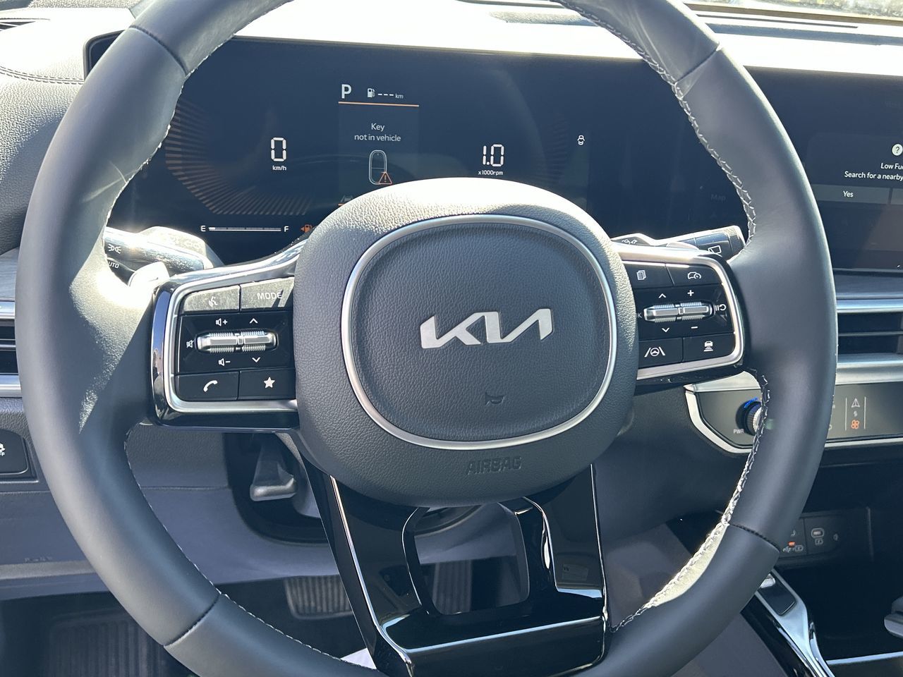 2025 Kia Sorento in Mississauga, Ontario