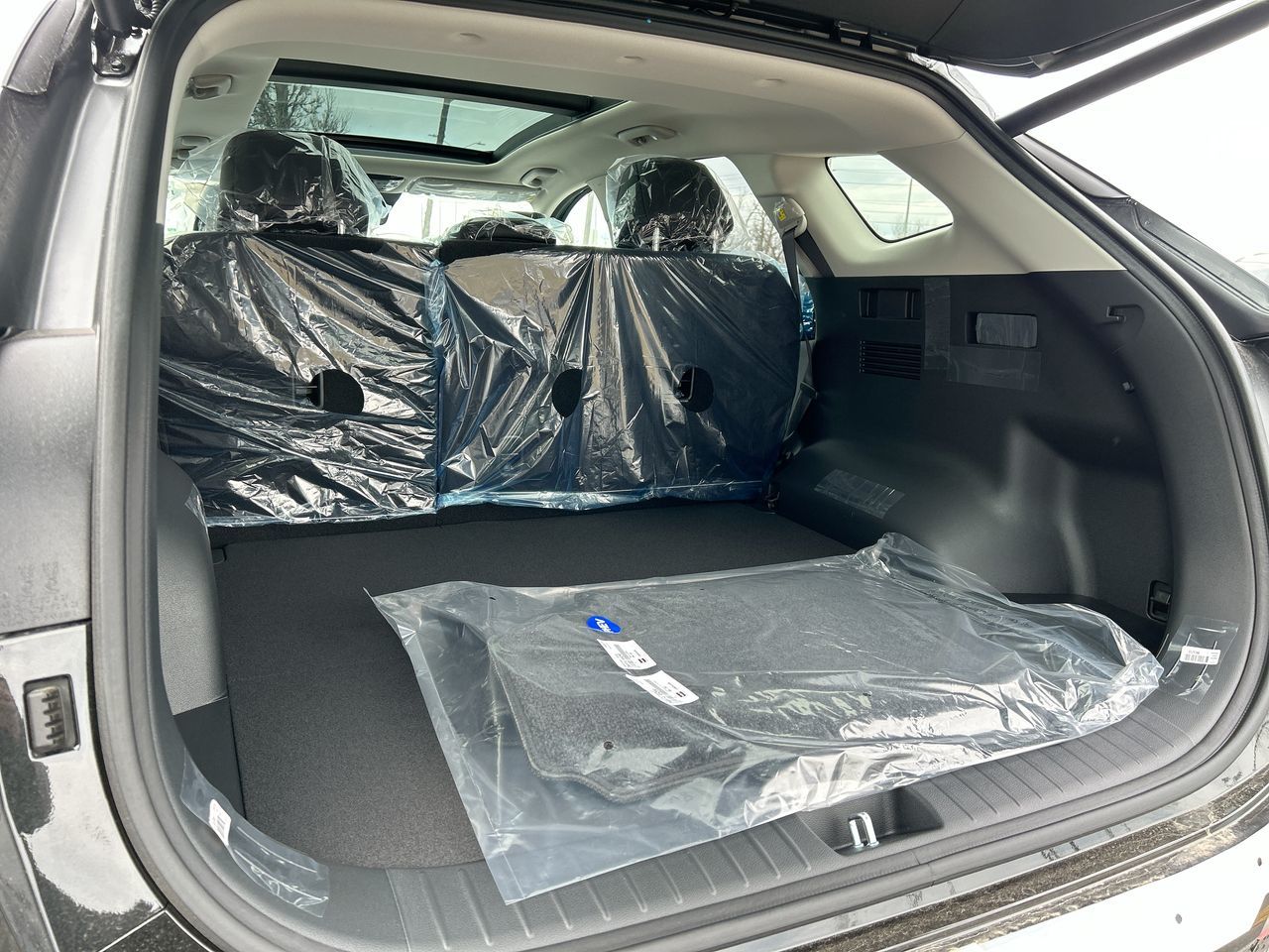 2025 Kia SPORTAGE PHEV in Mississauga, Ontario