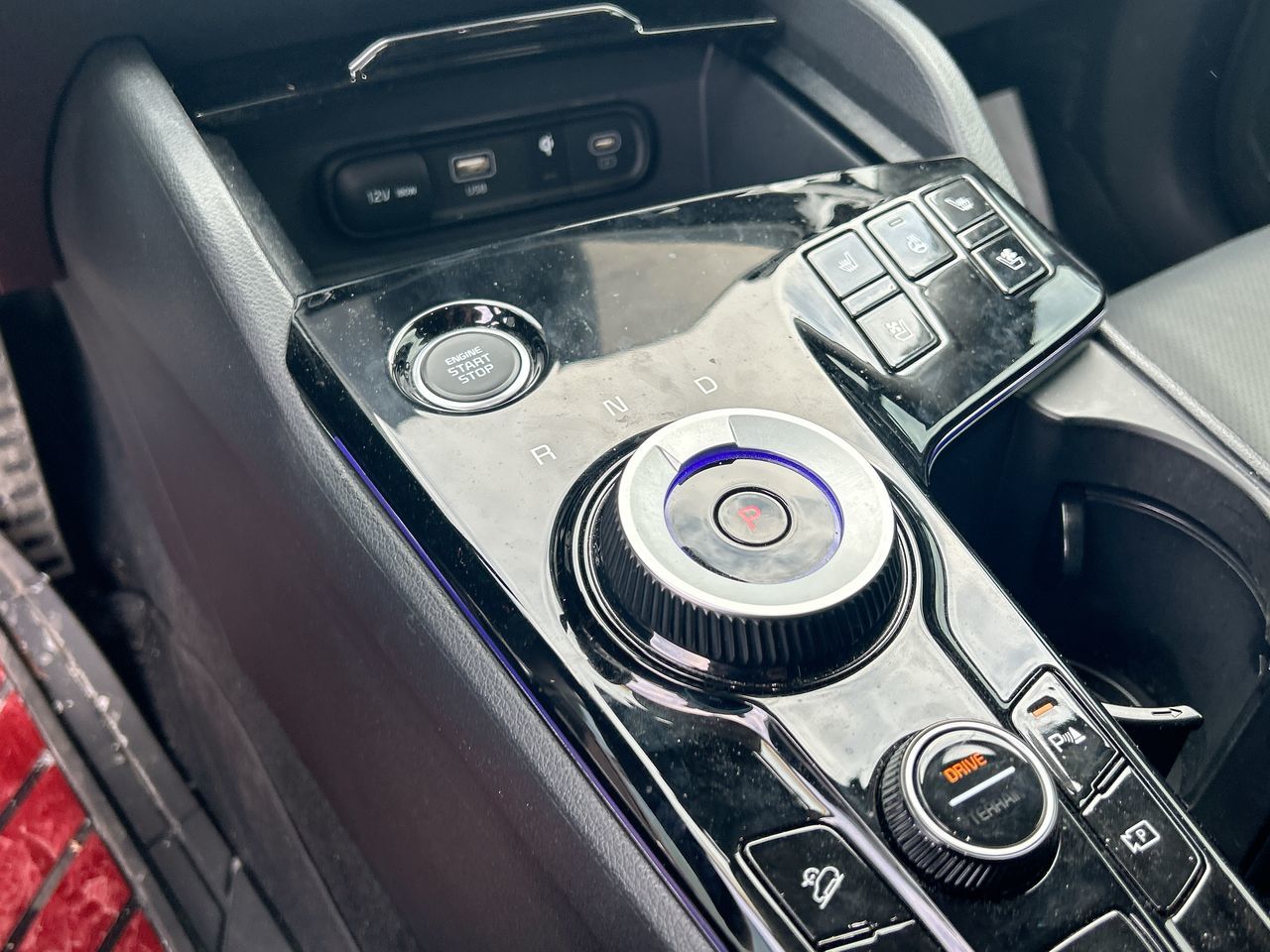 2025 Kia Sportage Plug-In Hybrid