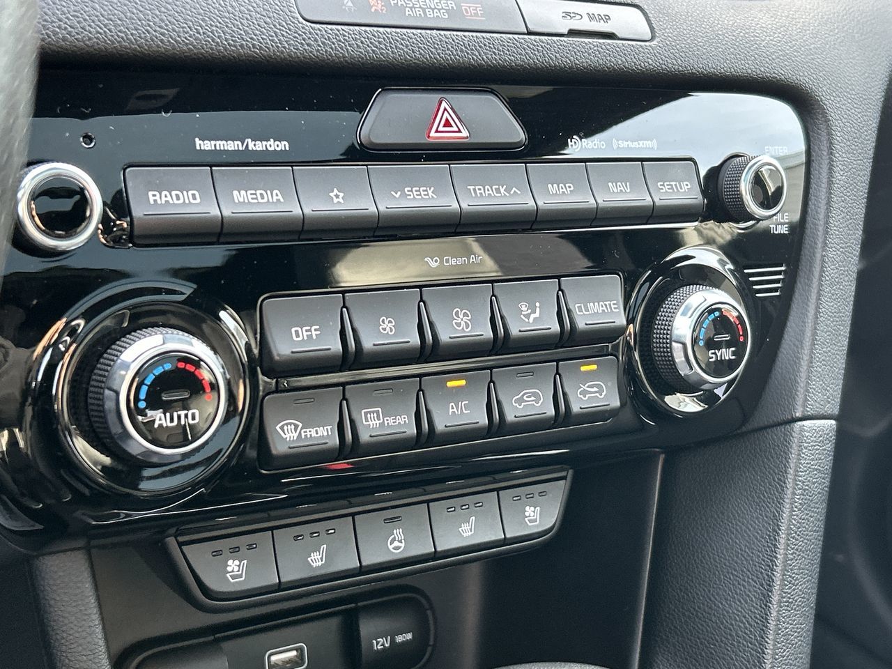 2022 Kia Sportage in Mississauga, Ontario