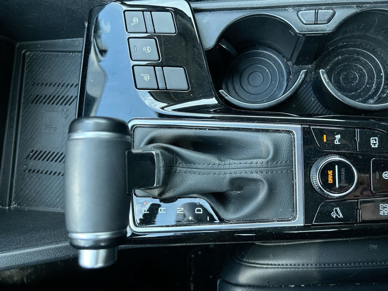 2023 Kia Sportage in Mississauga, Ontario