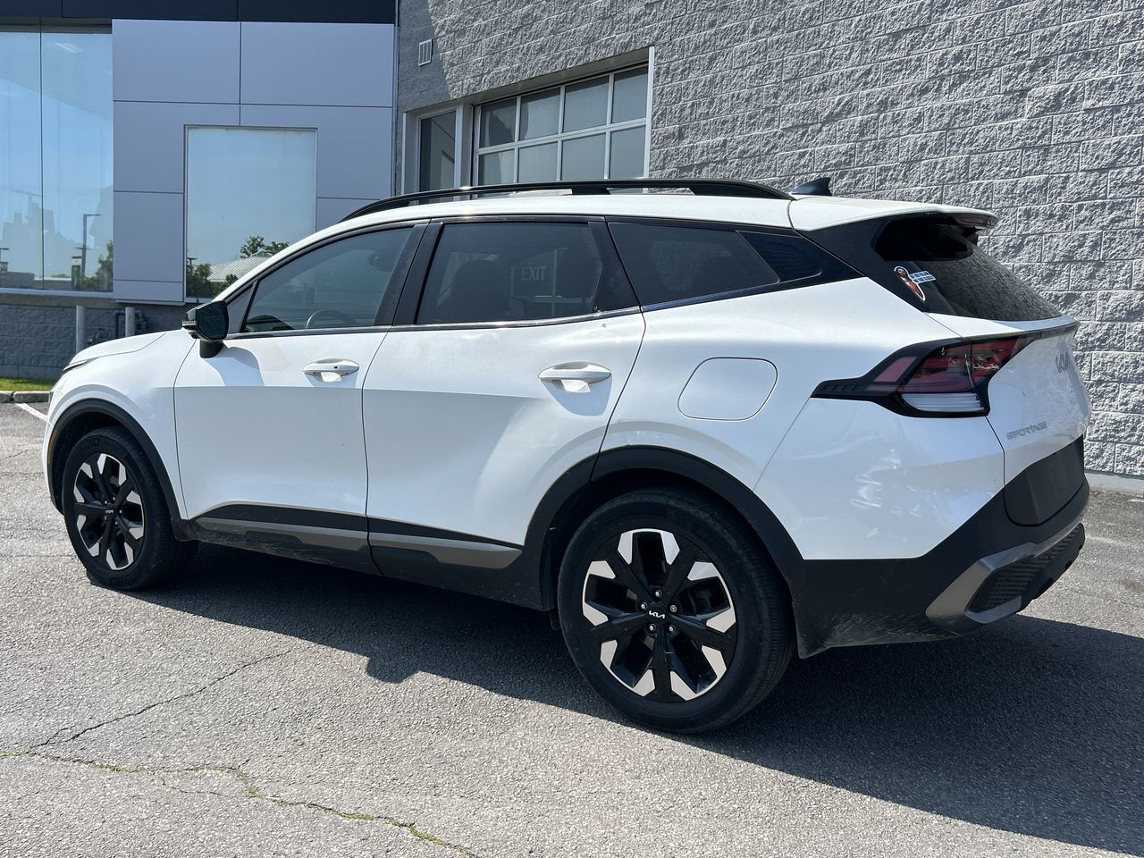 2023 Kia Sportage in Mississauga, Ontario