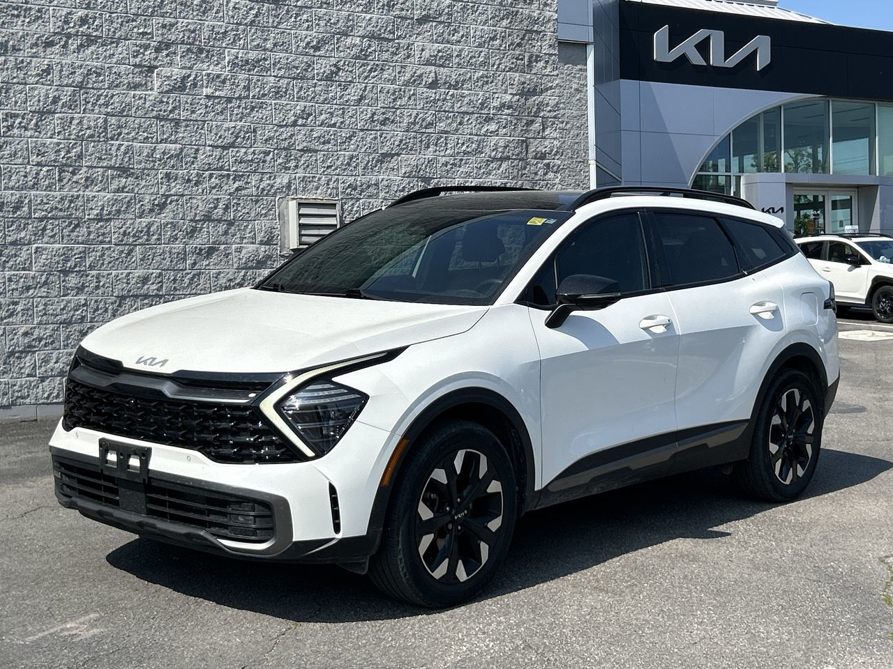 2023 Kia Sportage in Mississauga, Ontario