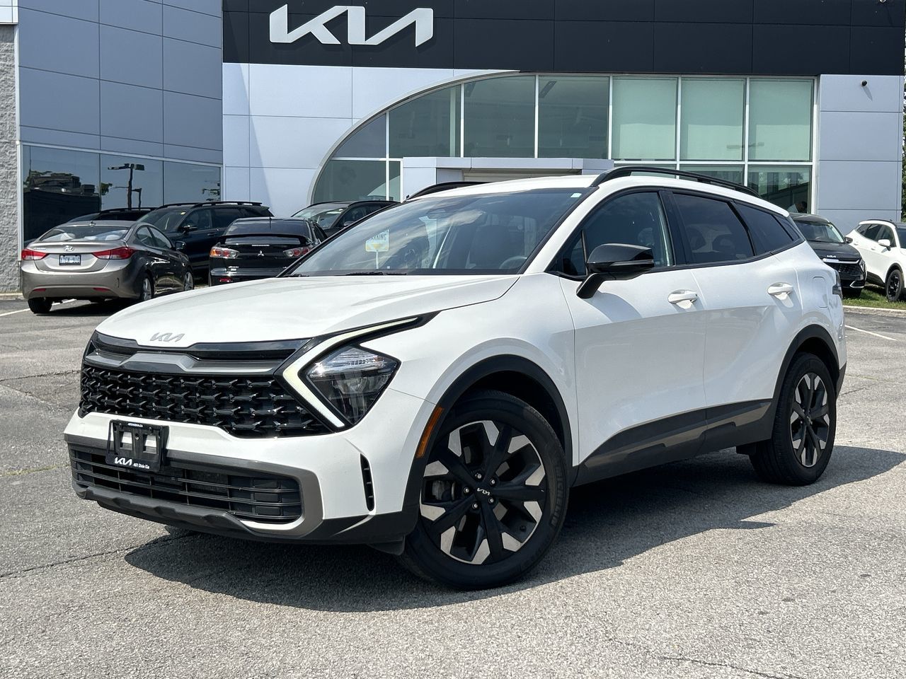 2023 Kia Sportage in Mississauga, Ontario