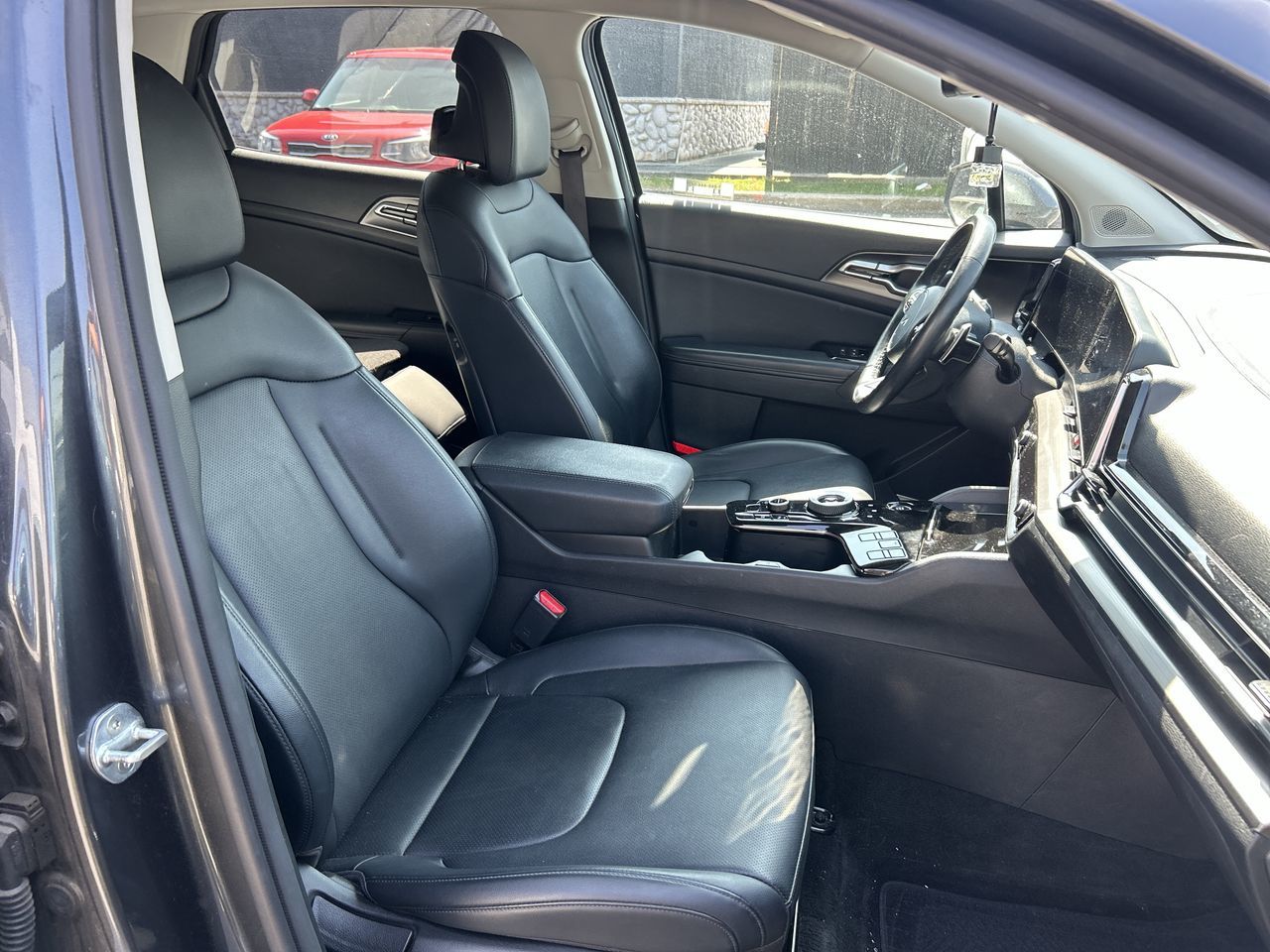 2023 Kia Sportage in Mississauga, Ontario