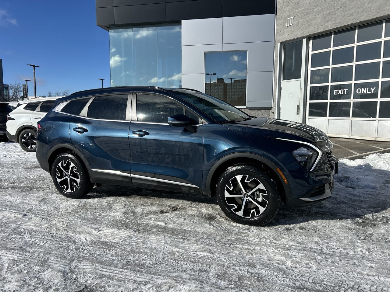 2024 Kia Sportage in Mississauga, Ontario