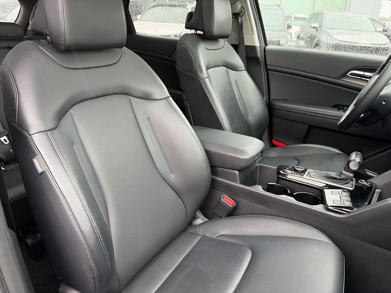 2025 Kia Sportage in Mississauga, Ontario
