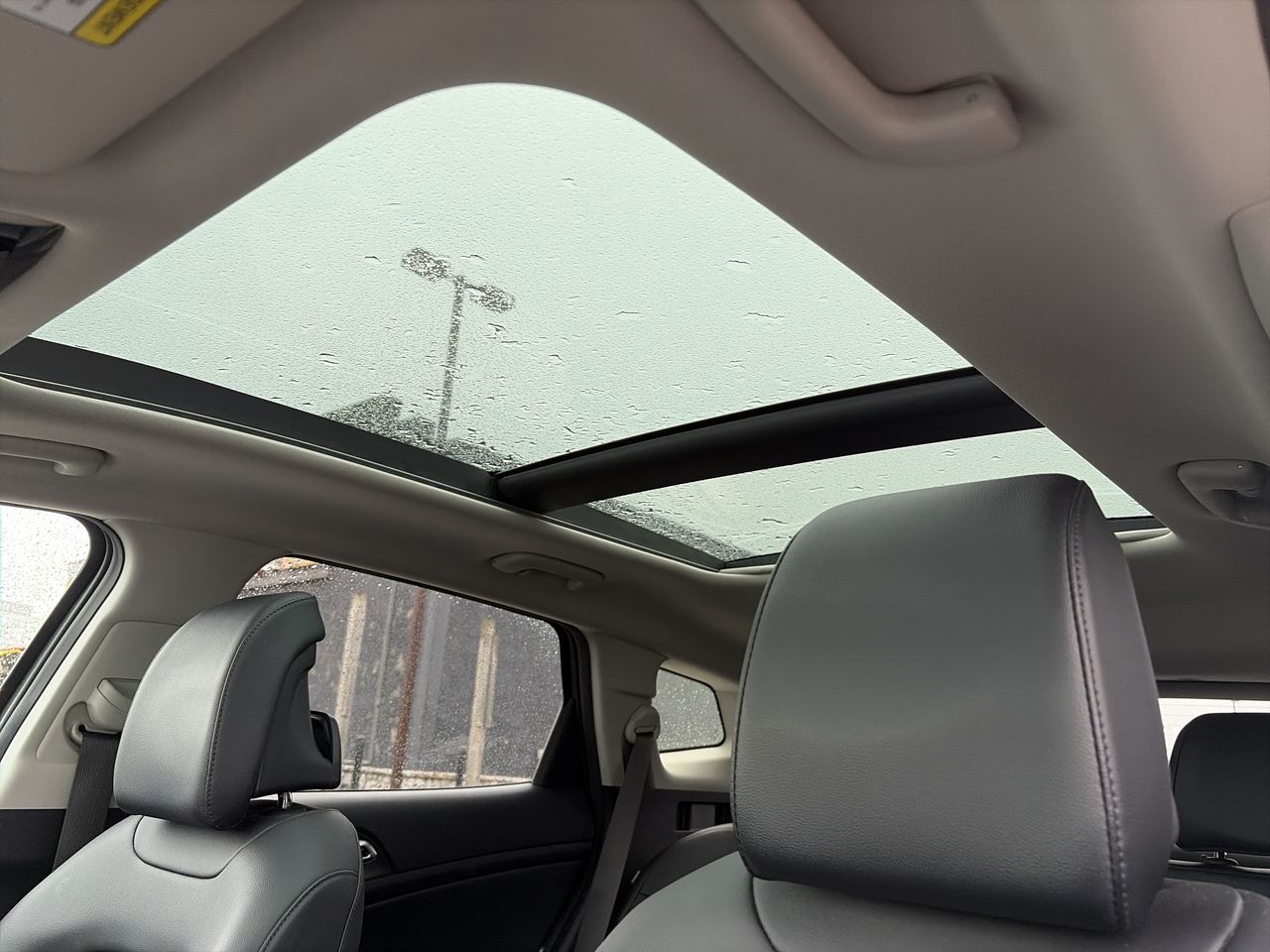 2025 Kia Sportage in Mississauga, Ontario