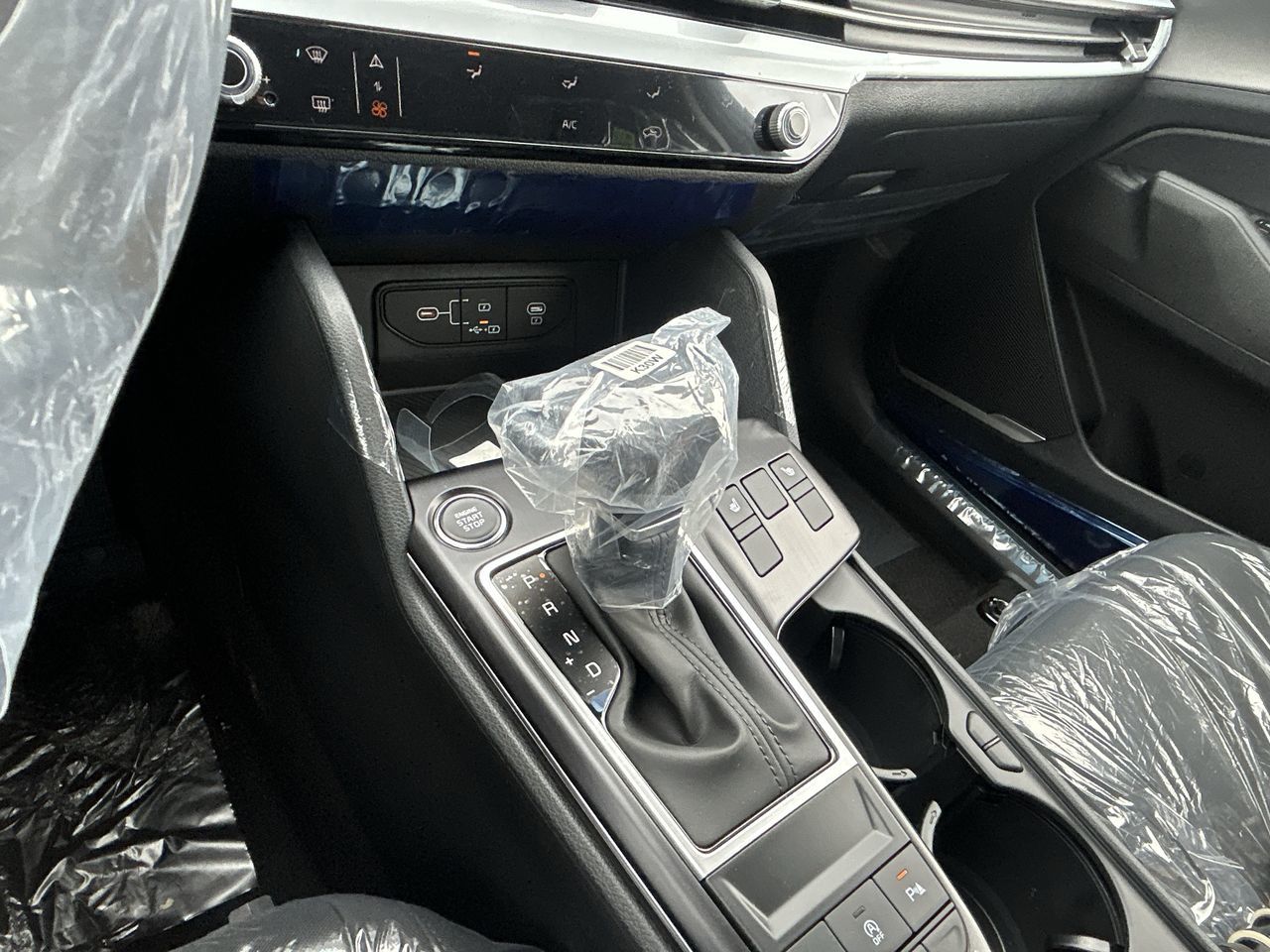 2026 Kia Sportage in Mississauga, Ontario
