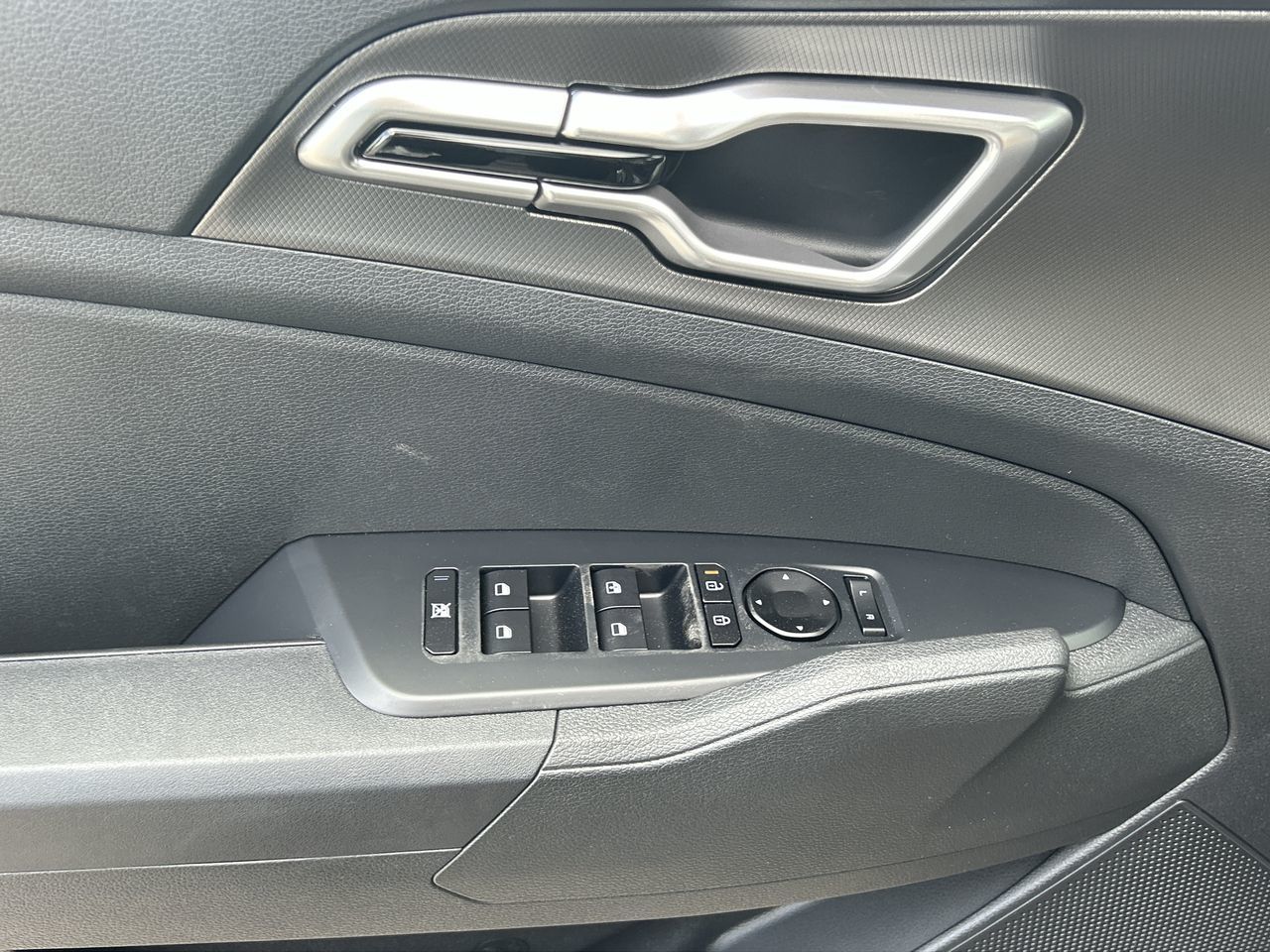 2026 Kia Sportage in Mississauga, Ontario