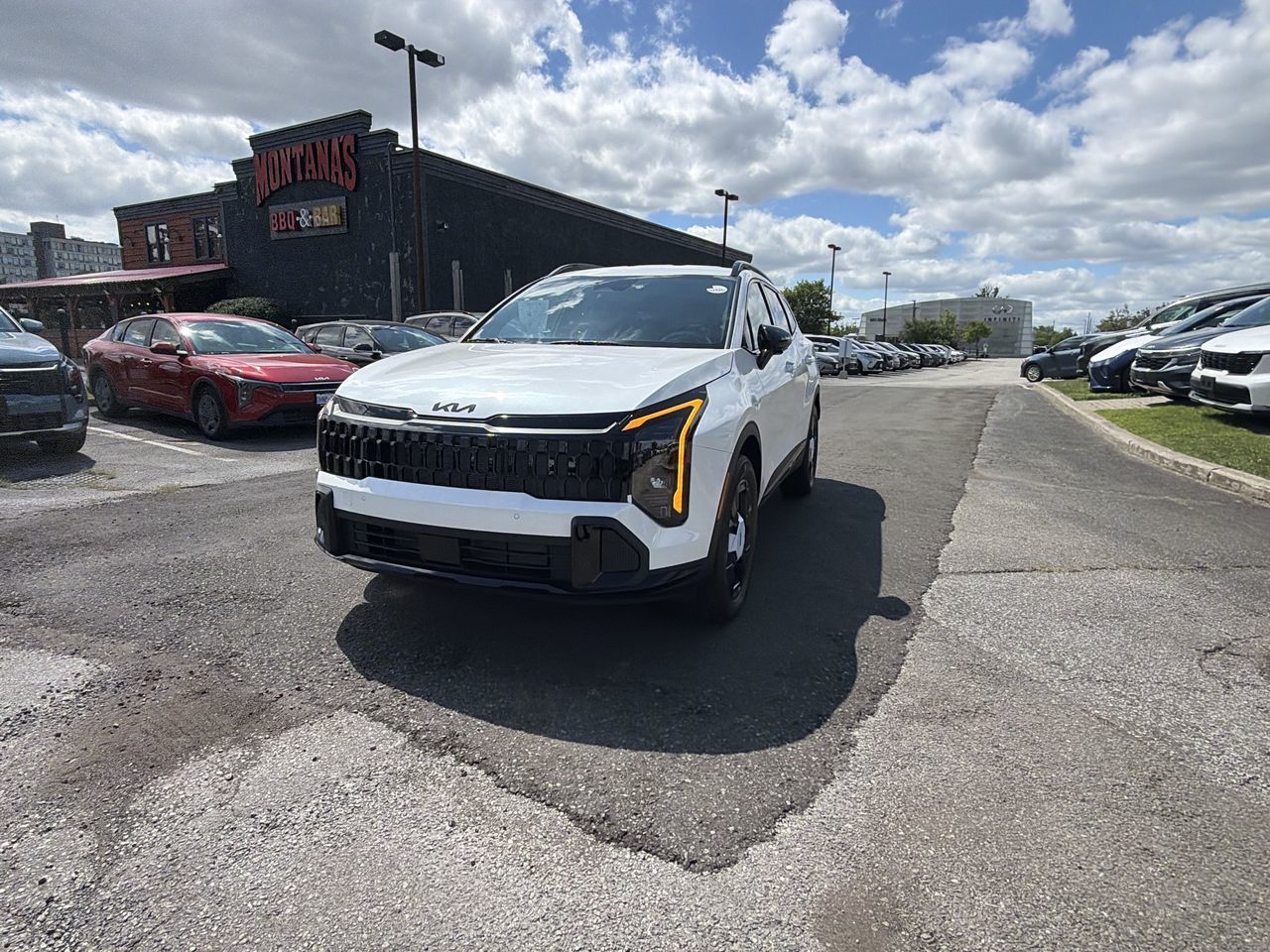 2026 Kia Sportage in Mississauga, Ontario