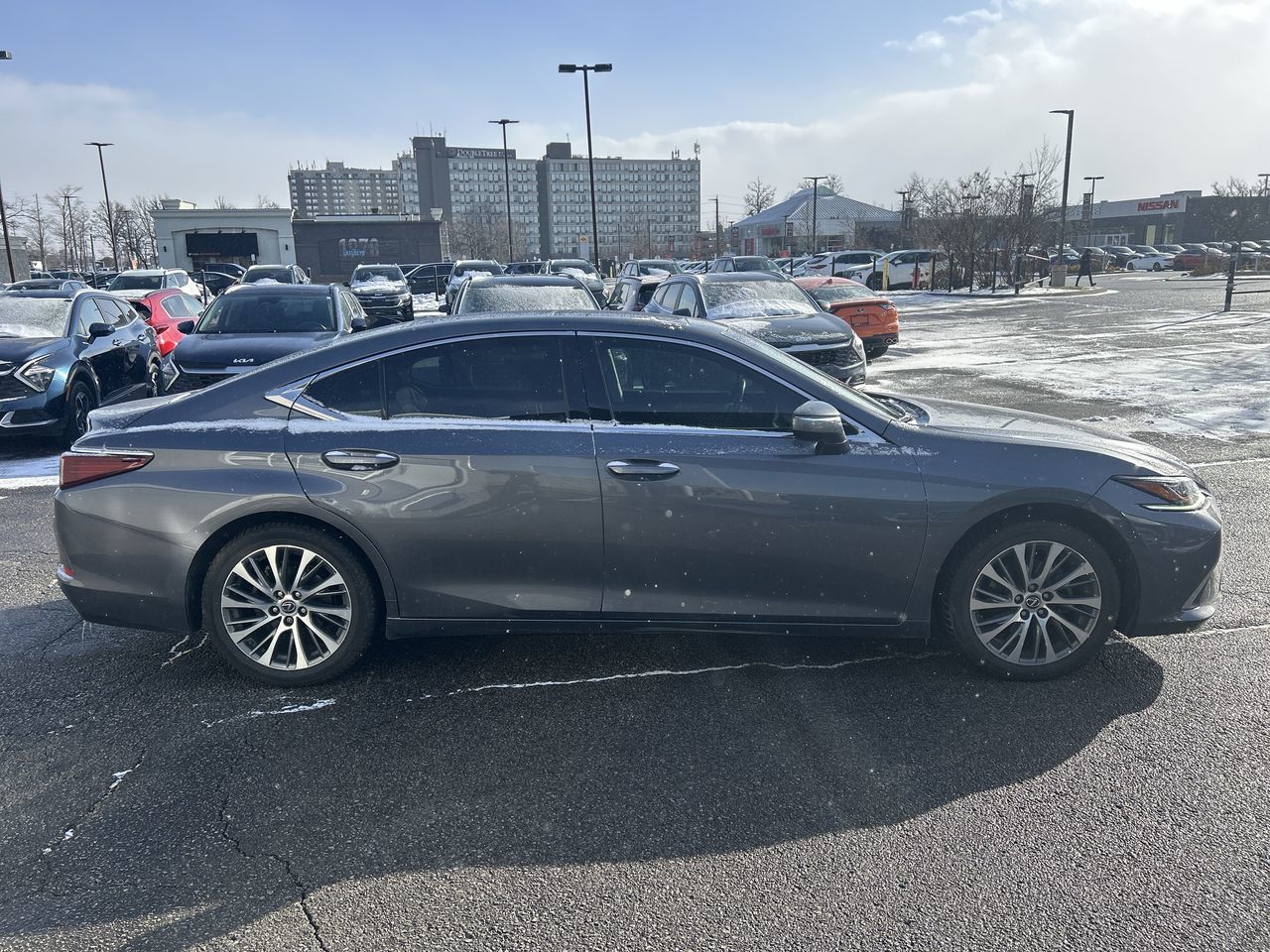 2019 Lexus ES