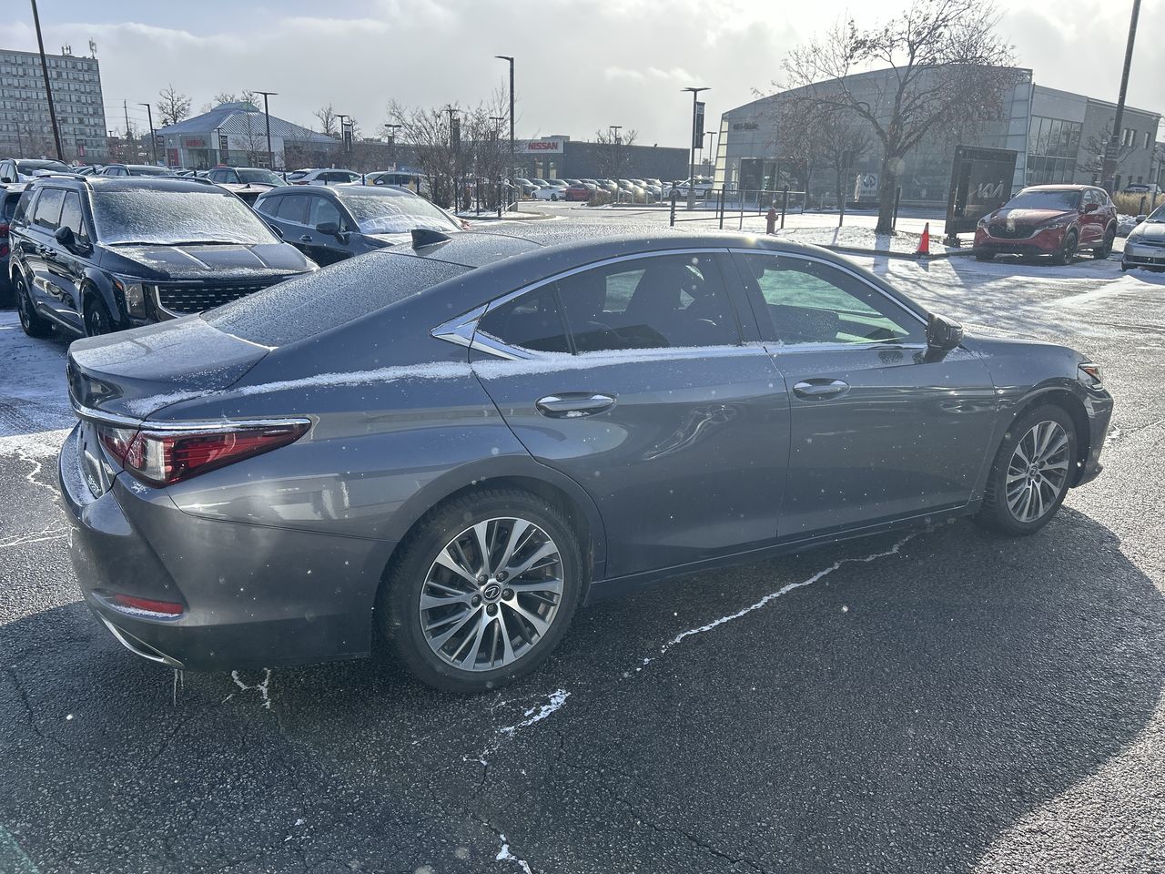2019 Lexus ES