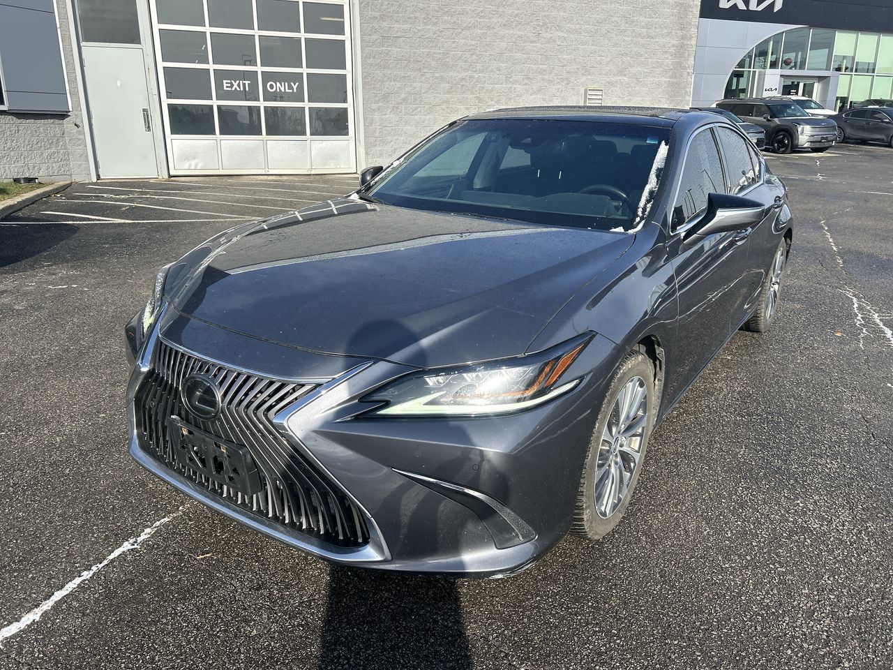2019 Lexus ES