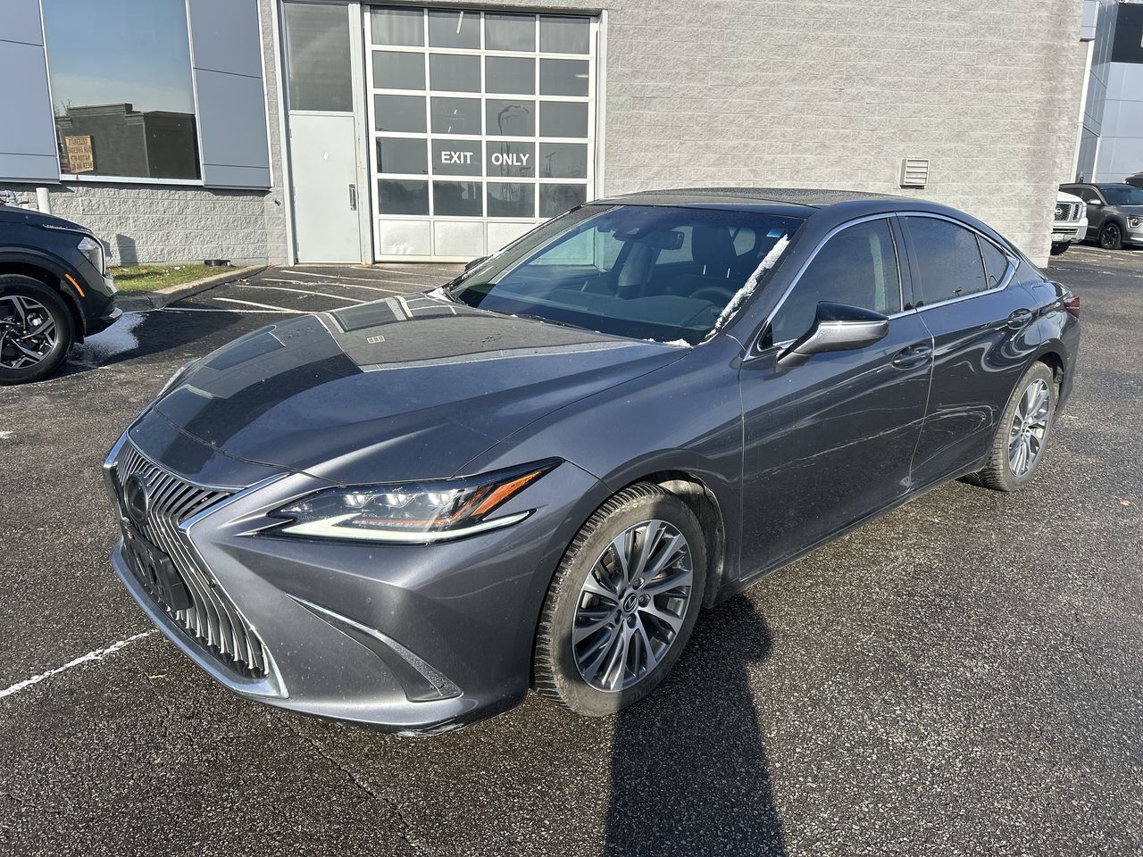2019 Lexus ES