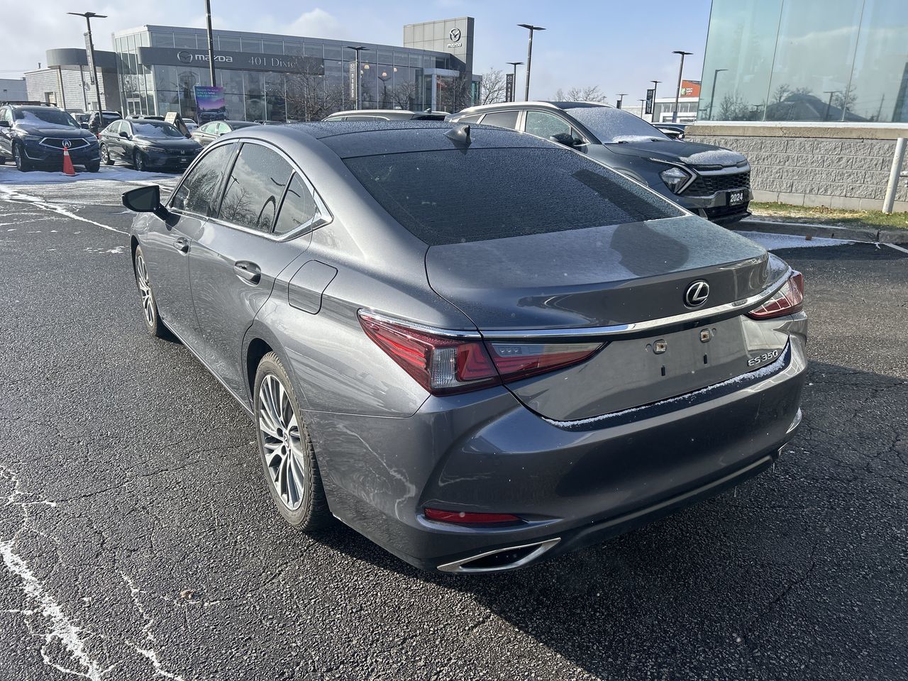 2019 Lexus ES