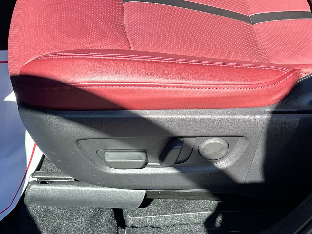 2025 Mazda CX-70 PHEV in Mississauga, Ontario
