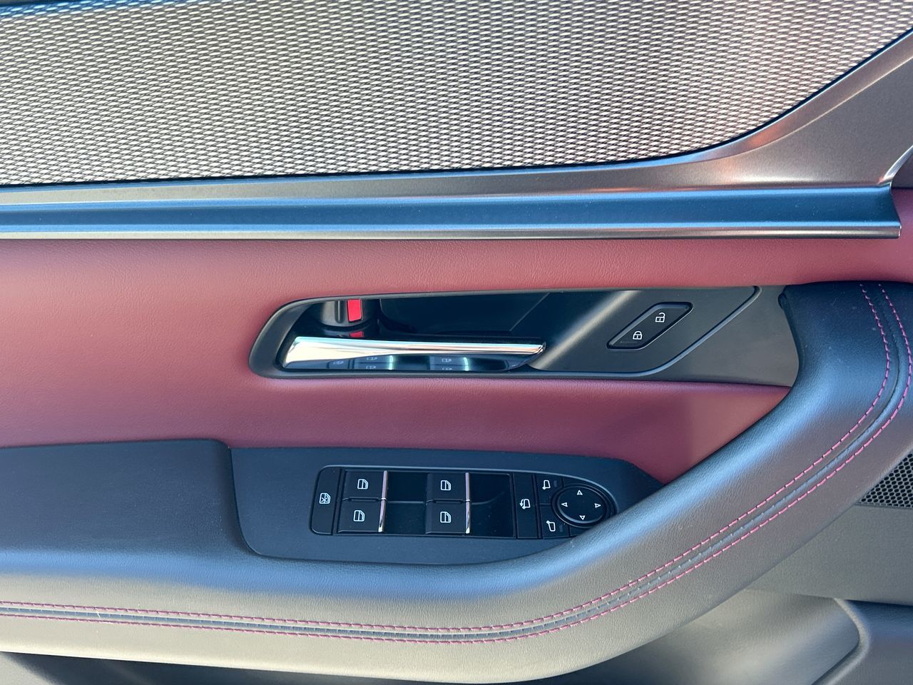 2025 Mazda CX-70 PHEV in Mississauga, Ontario