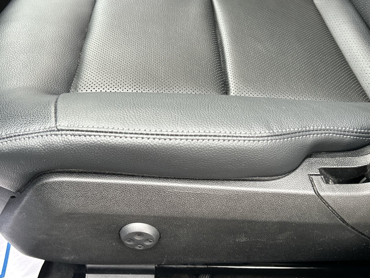 2016 Mercedes-Benz E300