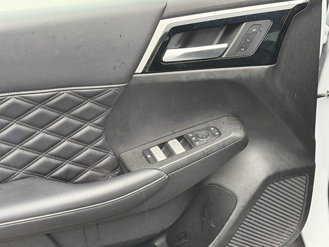 2023 Mitsubishi Outlander PHEV