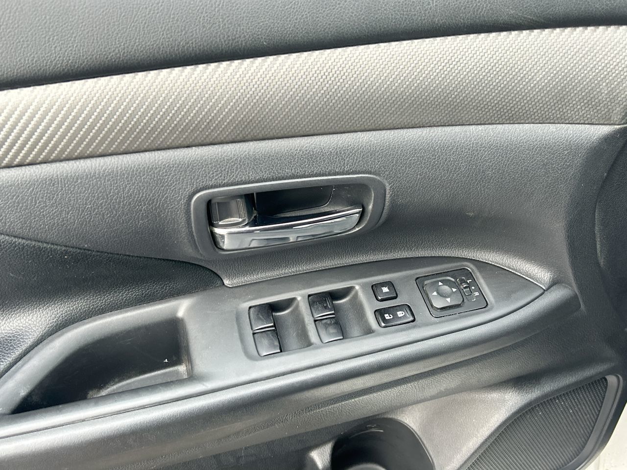 Mitsubishi Outlander  2014 à Mississauga, Ontario