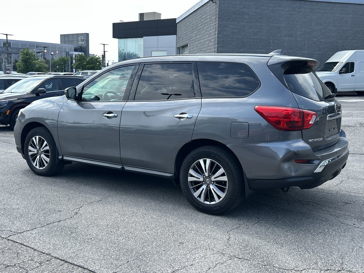 2019 Nissan Pathfinder in Mississauga, Ontario