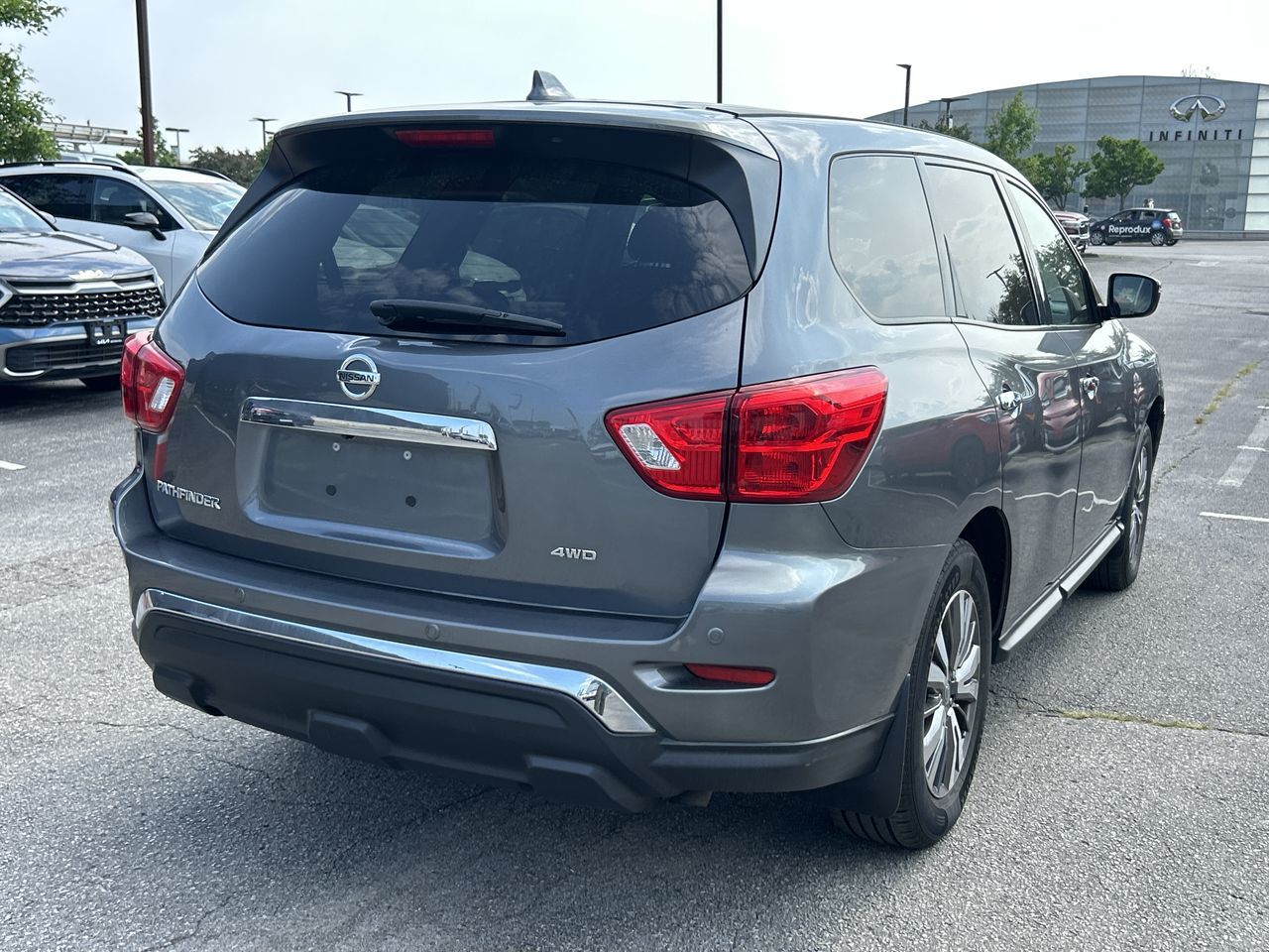 2019 Nissan Pathfinder in Mississauga, Ontario