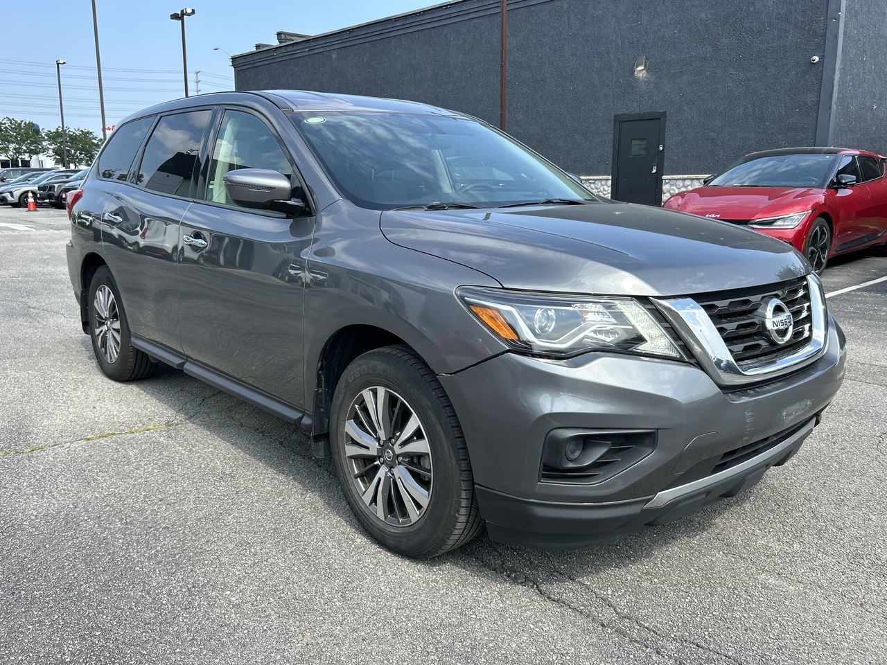2019 Nissan Pathfinder in Mississauga, Ontario