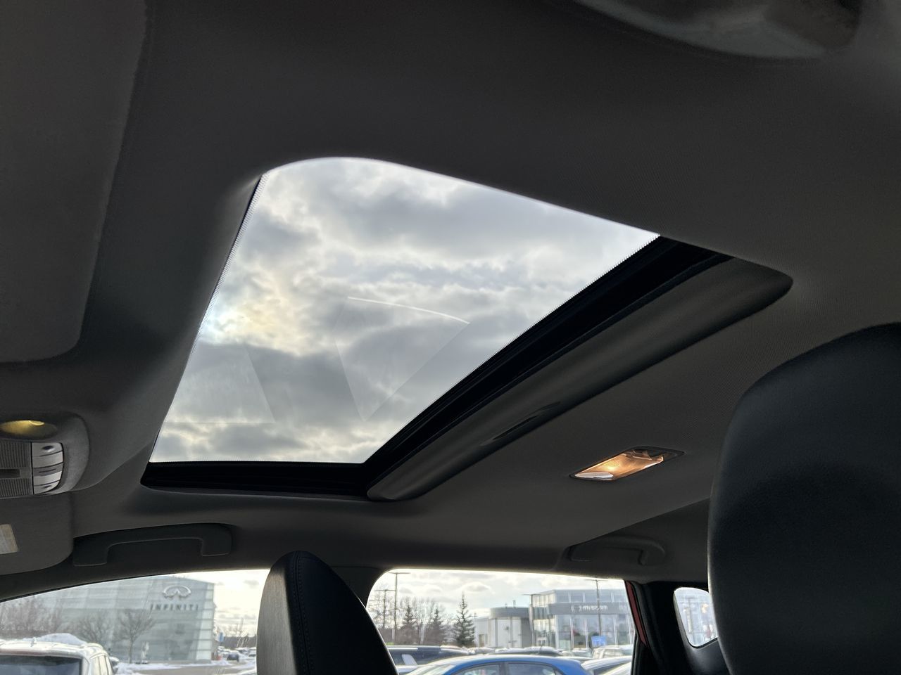 2017 Nissan ROGUE AWD S