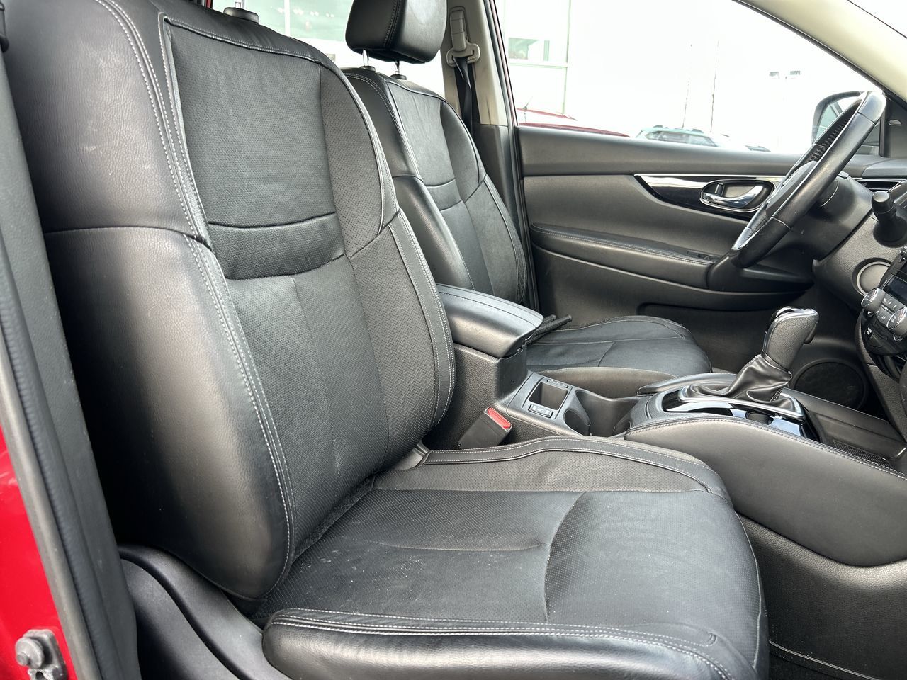 2017 Nissan ROGUE AWD S