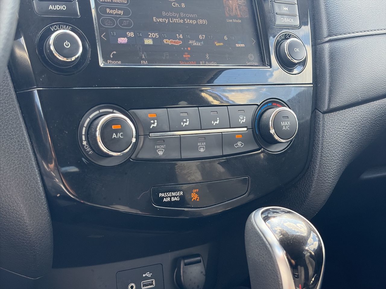 2020 Nissan Rogue