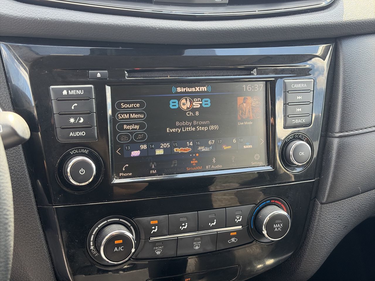 2020 Nissan Rogue