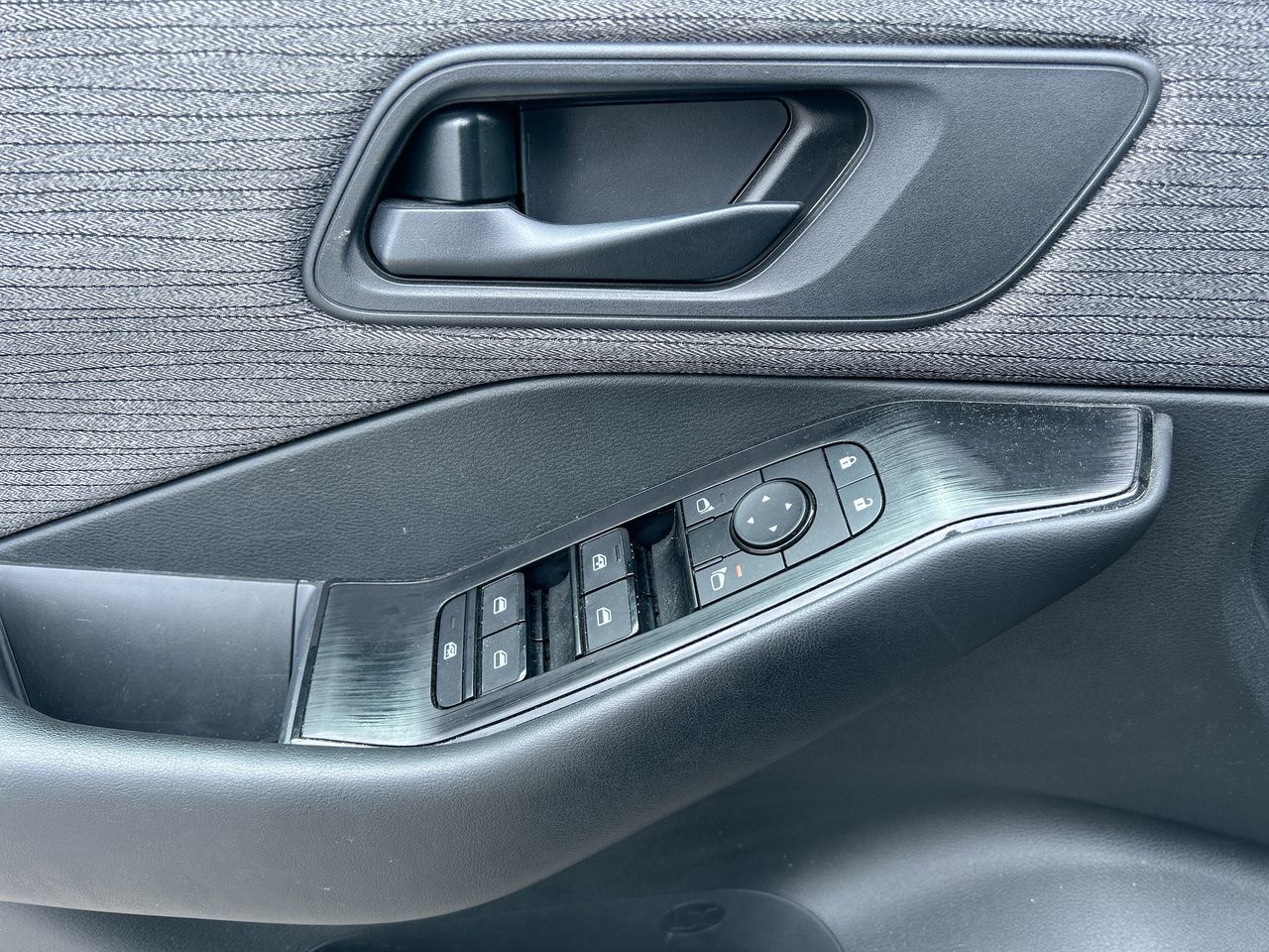 2023 Nissan Rogue in Mississauga, Ontario