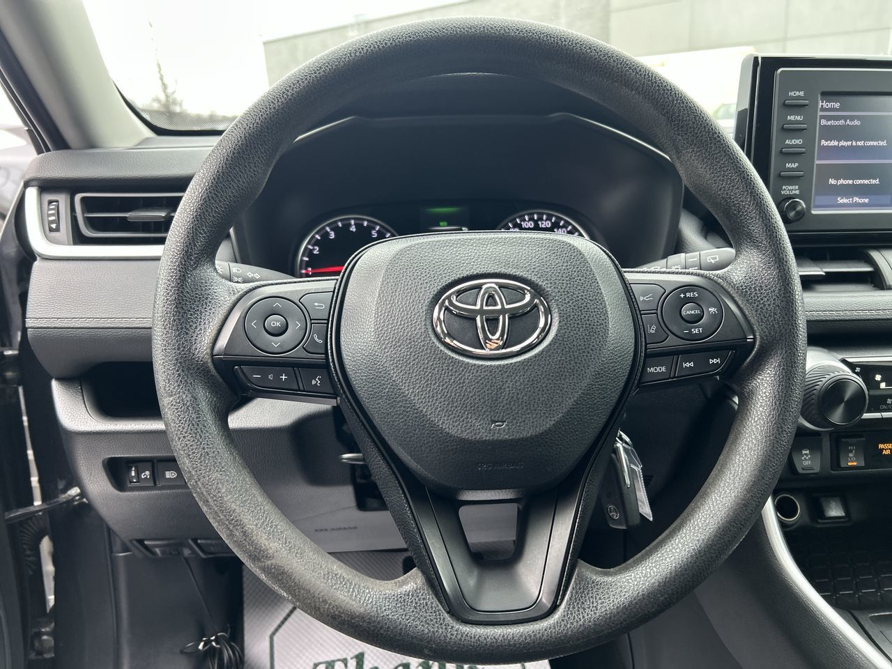 2022 Toyota RAV4 in Mississauga, Ontario