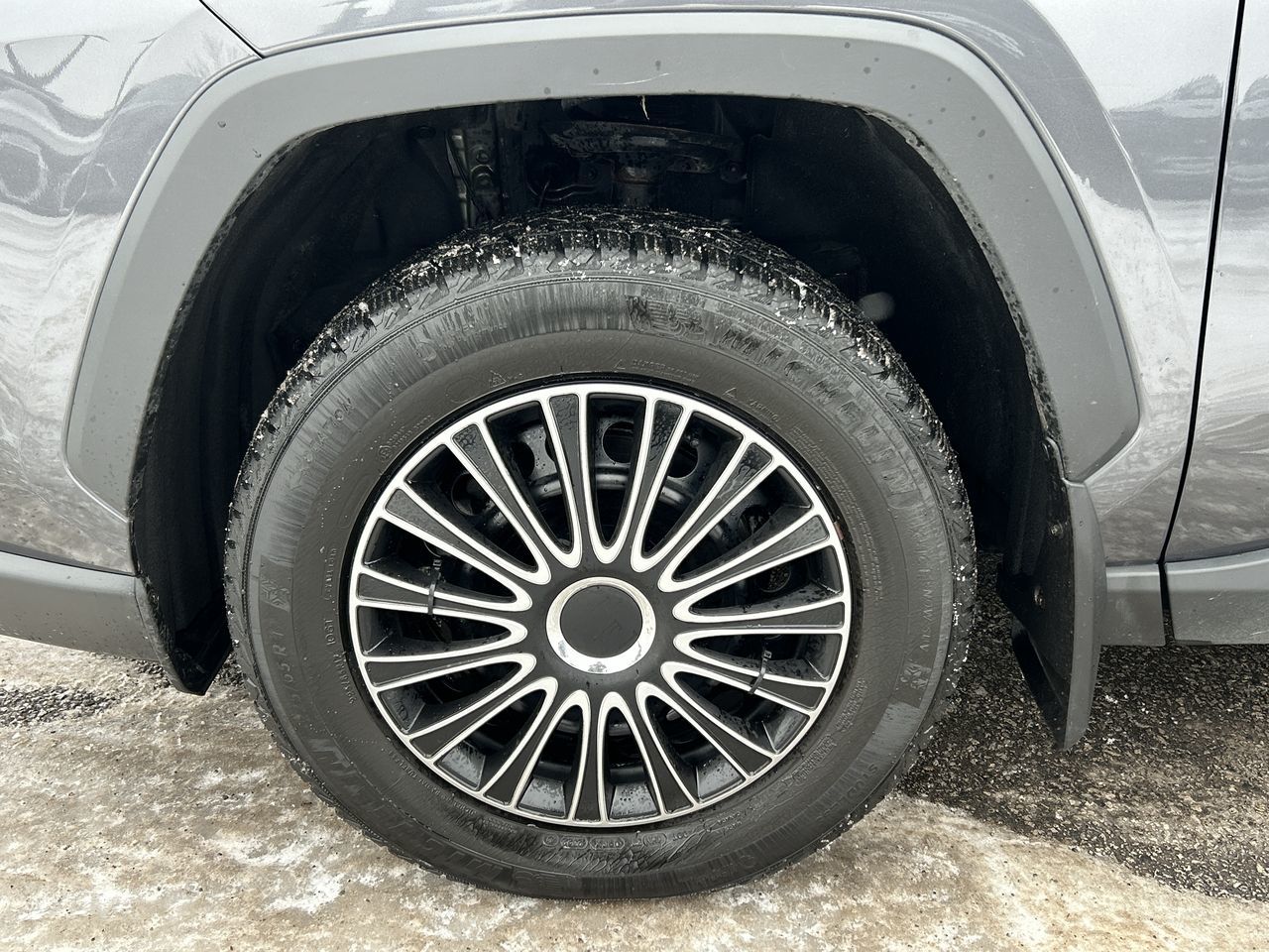 2022 Toyota RAV4 in Mississauga, Ontario