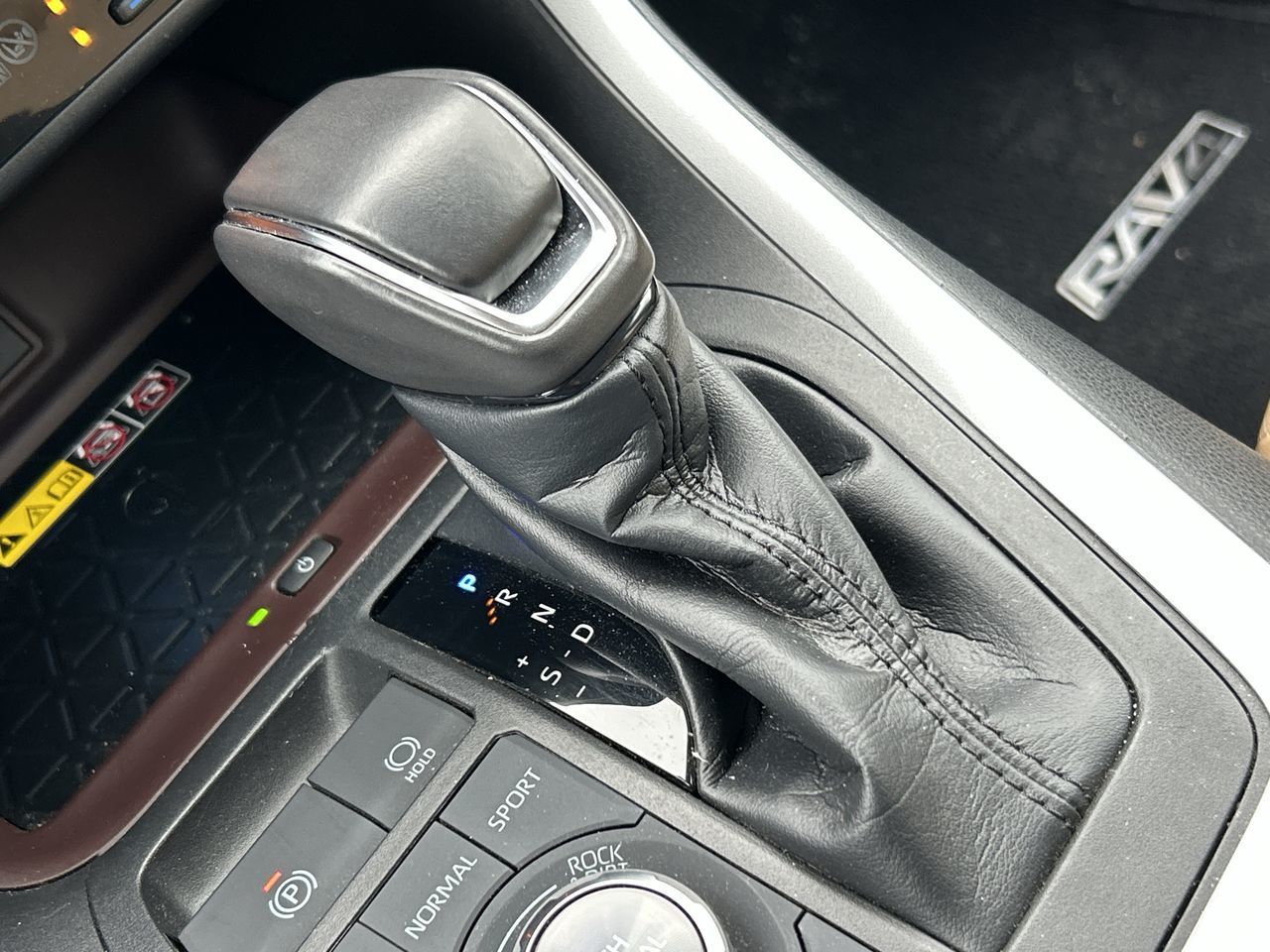 2023 Toyota RAV4 in Mississauga, Ontario