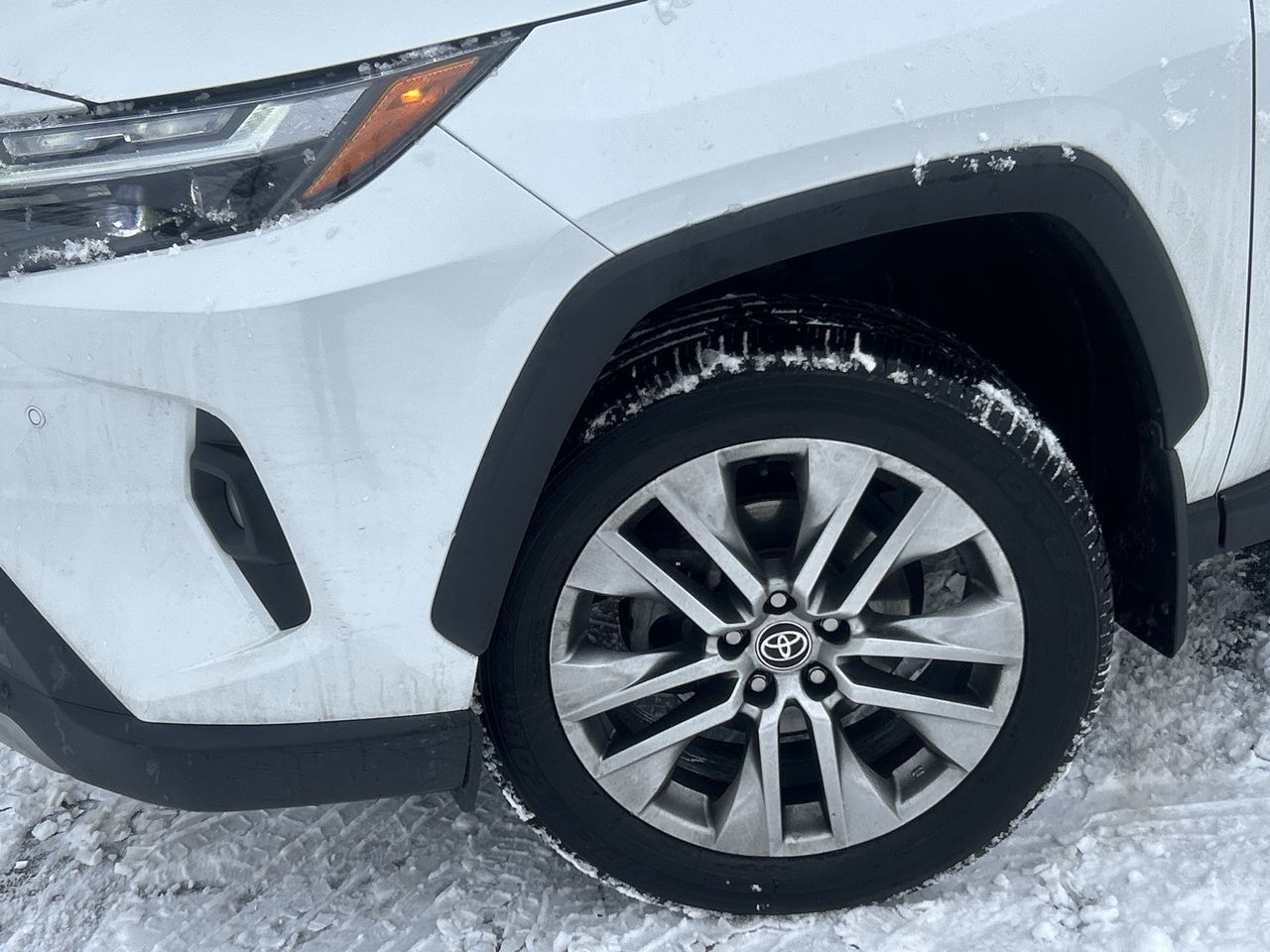 2023 Toyota RAV4 in Mississauga, Ontario