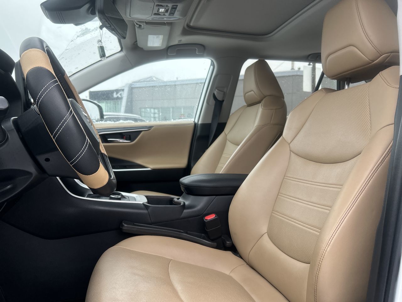 2023 Toyota RAV4 in Mississauga, Ontario