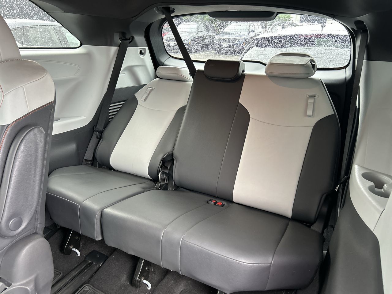 2021 Toyota Sienna Hybrid