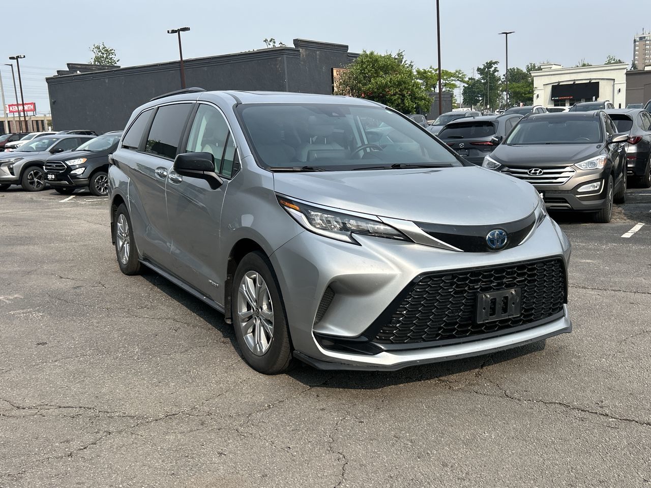 Toyota Sienna Hybrid  2021 à Mississauga, Ontario