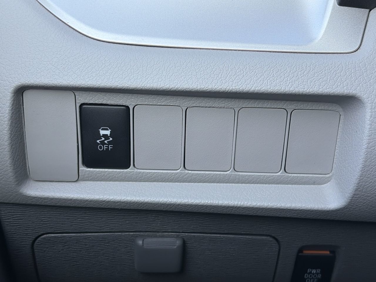 2018 Toyota Sienna in Mississauga, Ontario